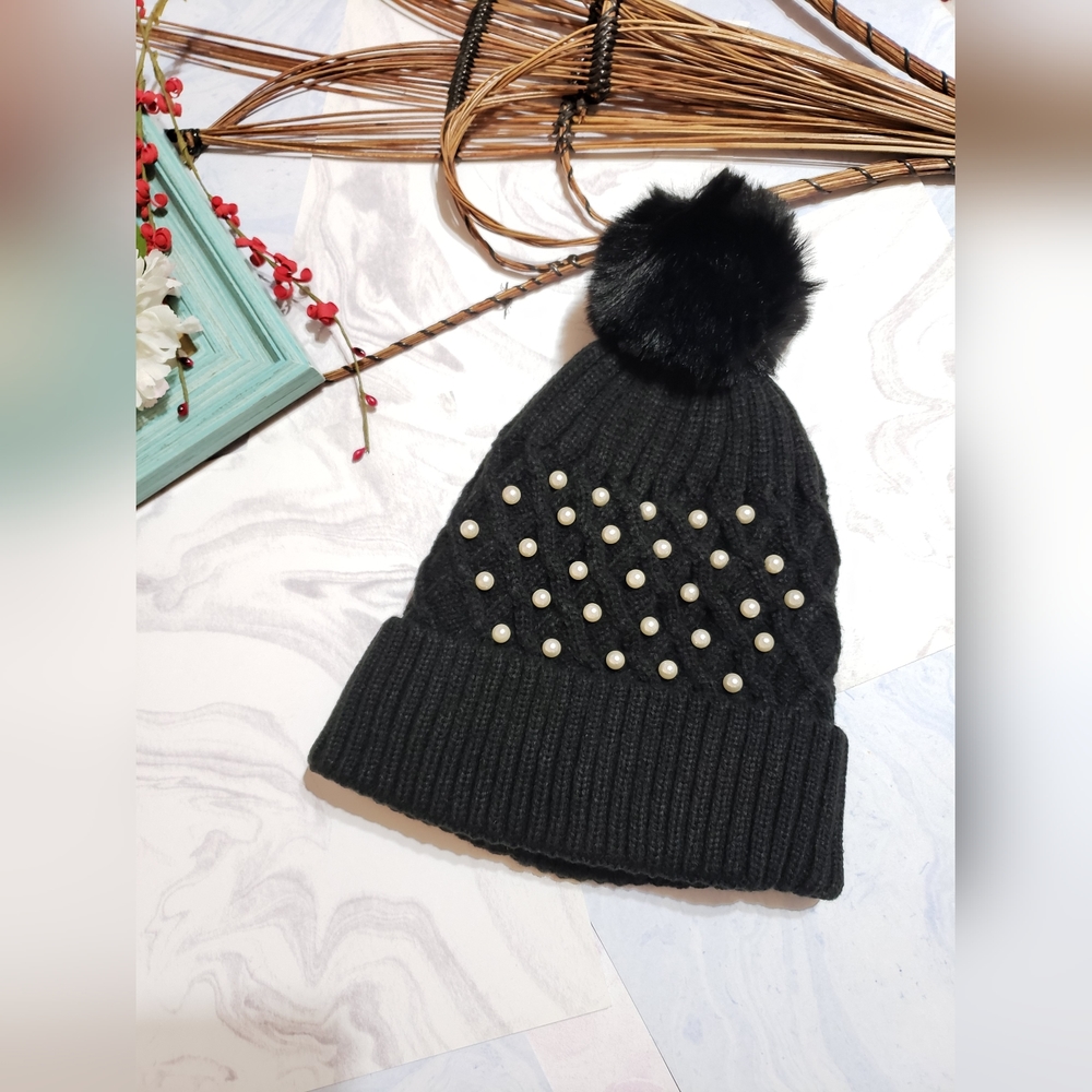 Black Women's Winter Beanie Hat With Pearls and Pom Pom